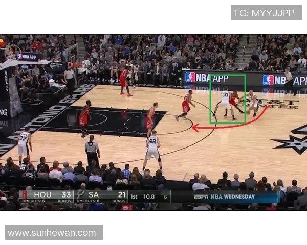 武汉篮球队默契配合探讨：如何提升团队协作与战术执行力